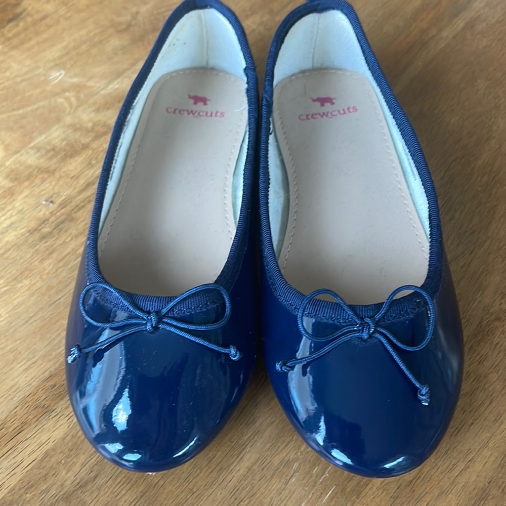 Cute flat shoes